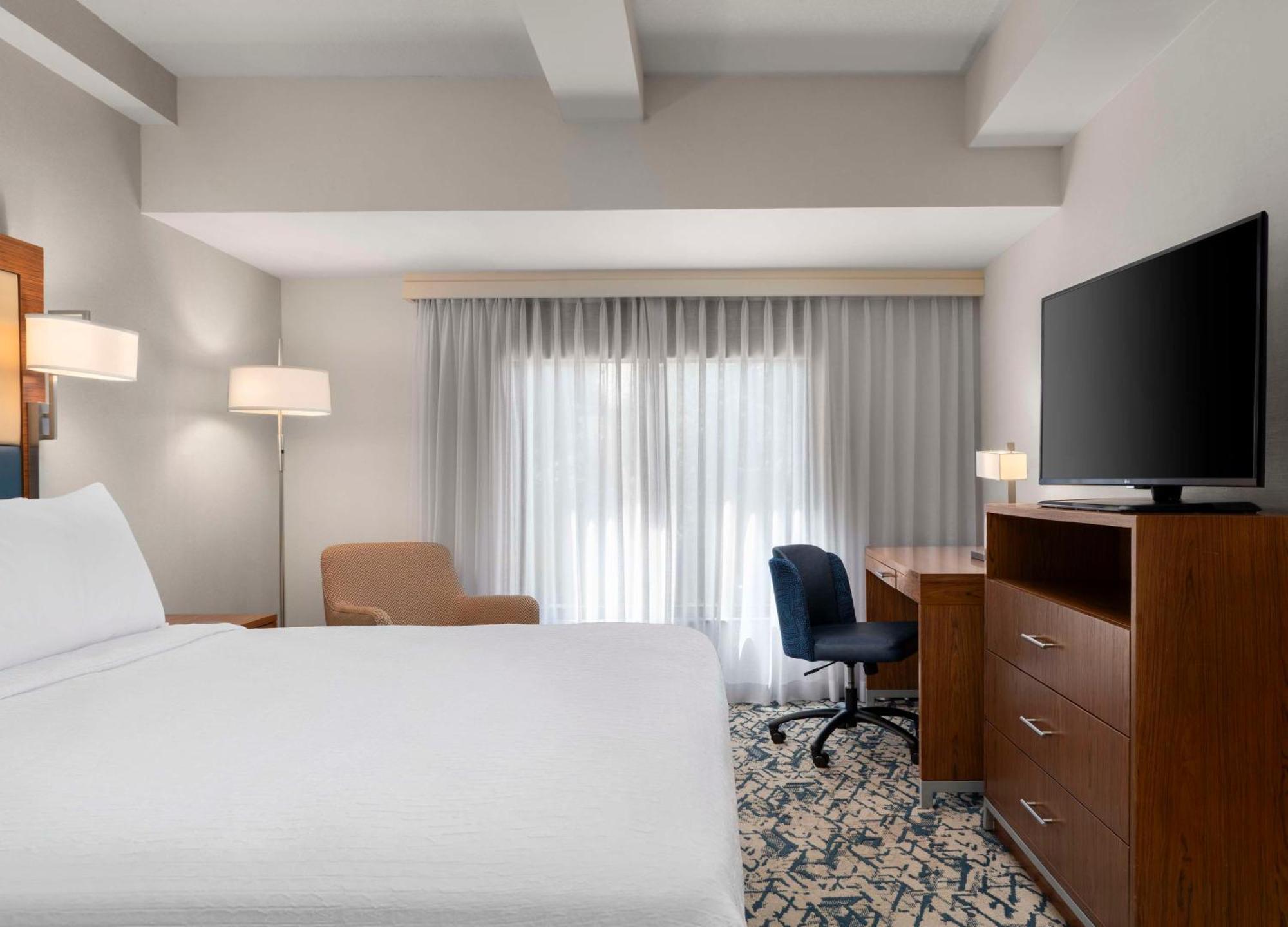 Homewood Suites By Hilton Boston Brookline-Longwood Medical Exterior foto